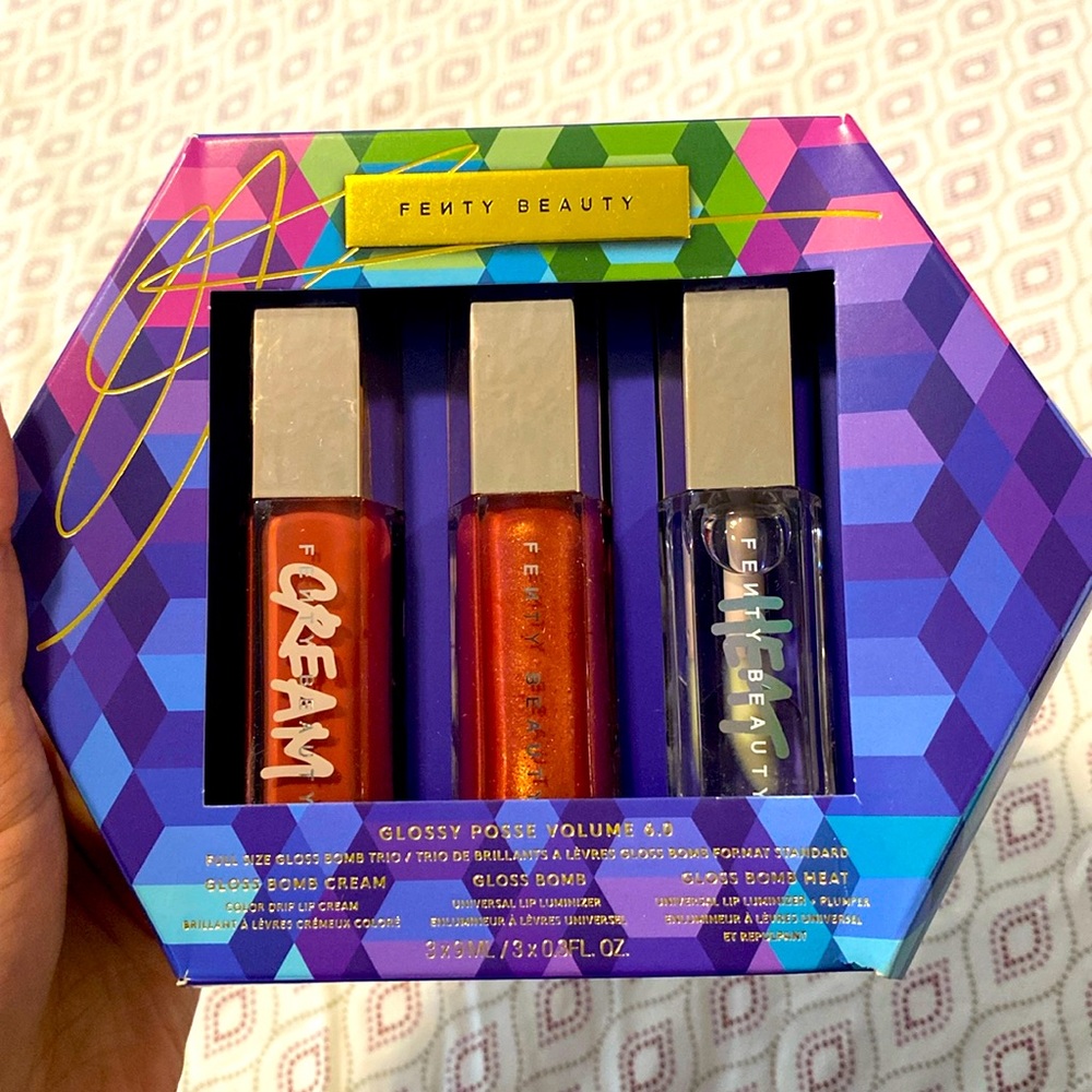 Fenty Beauty Glossy Posse Volume 6.0